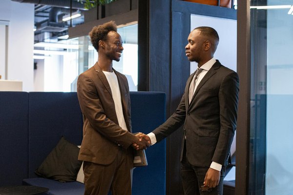 Explorez les Stratégies Incontournables de Marketing pour Propulser votre Entreprise de Coaching en Carrière !